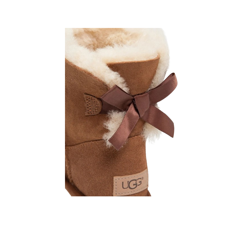 UGG Bailey suede