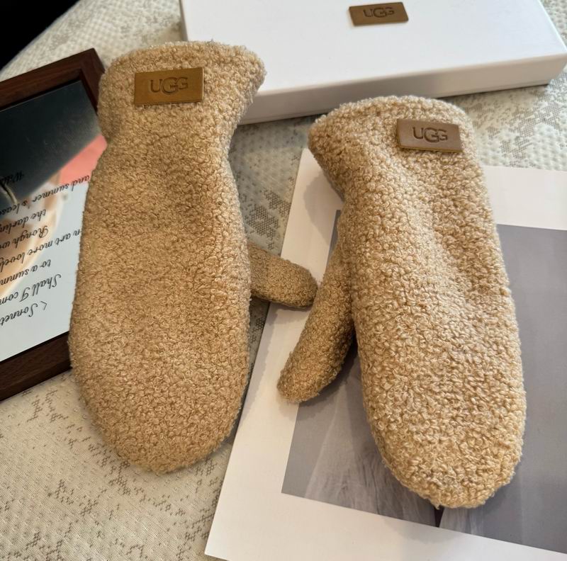 Guantes UGG Beige de lana